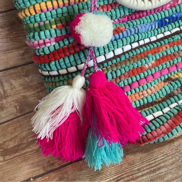 Colorful hand bag - Picture 2 of 13